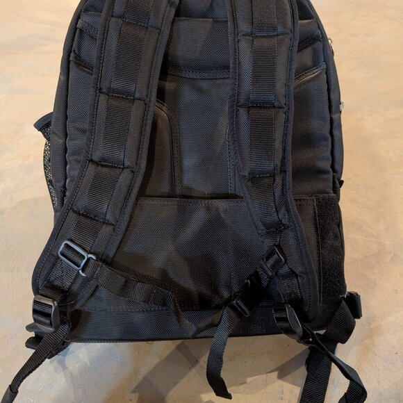 HD Computer Backpack - Picture 4 of 15